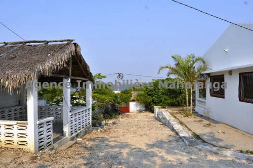 Vente villa proche plage seconde ligne Terrain 970m² Mahajanga